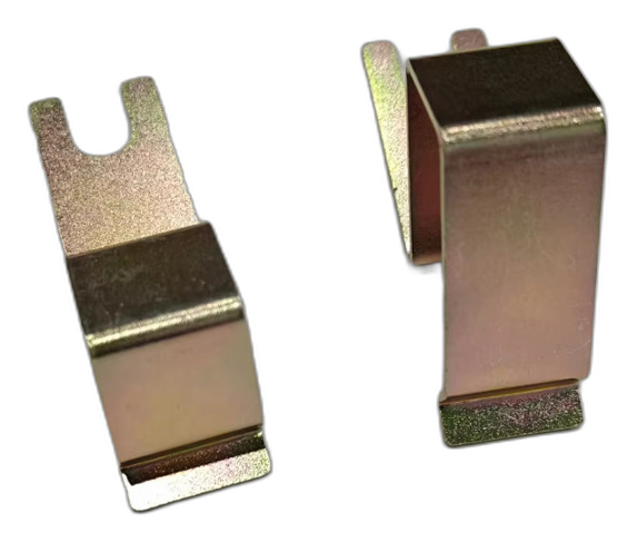 MK2 Golf 16v plug lead carrier retaining clips — front-on view of matched pair (027 905 478 B and C) showing cap and slotted fork detail