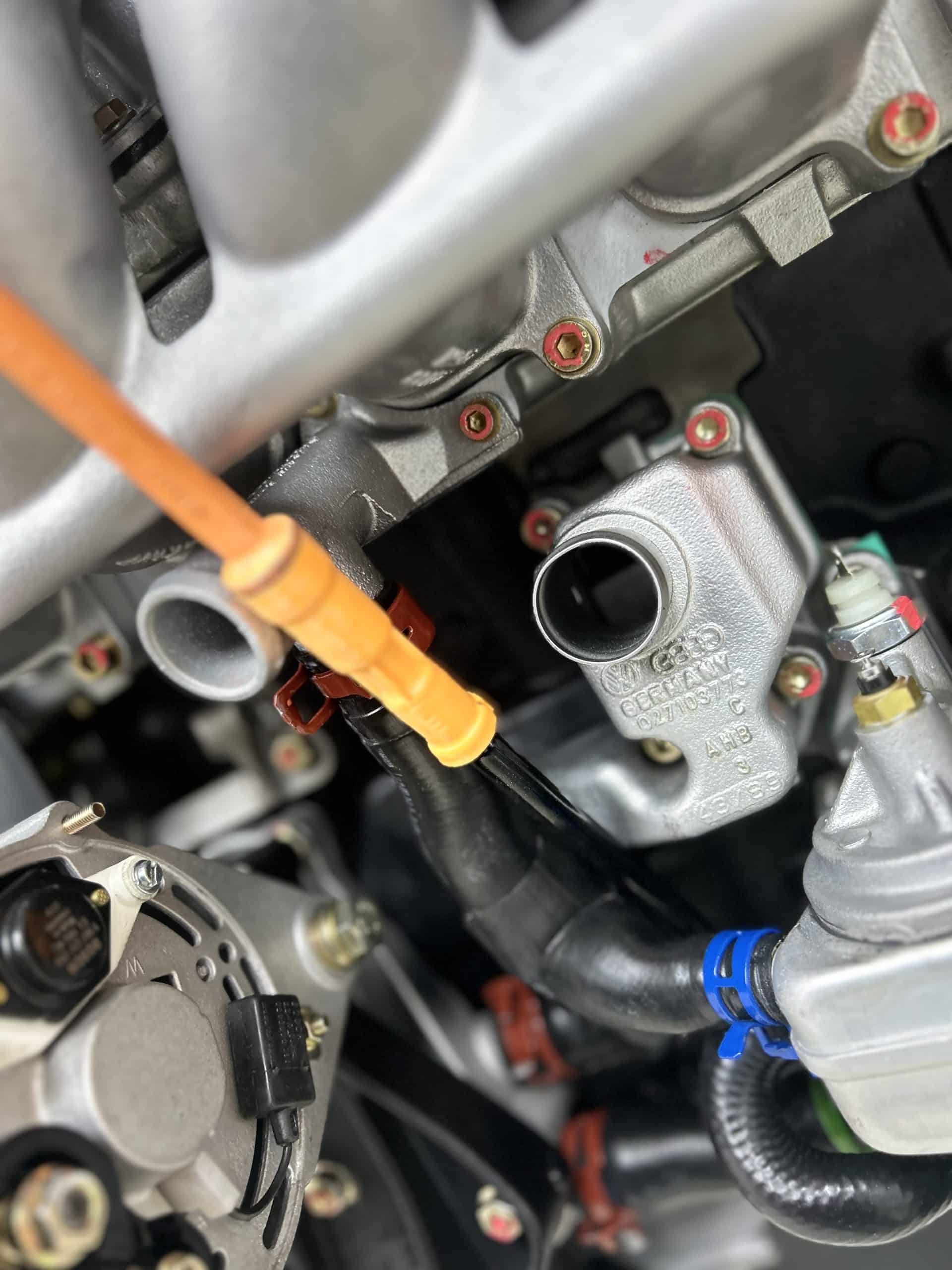 1.8 KR 16V engine — workshop photograph